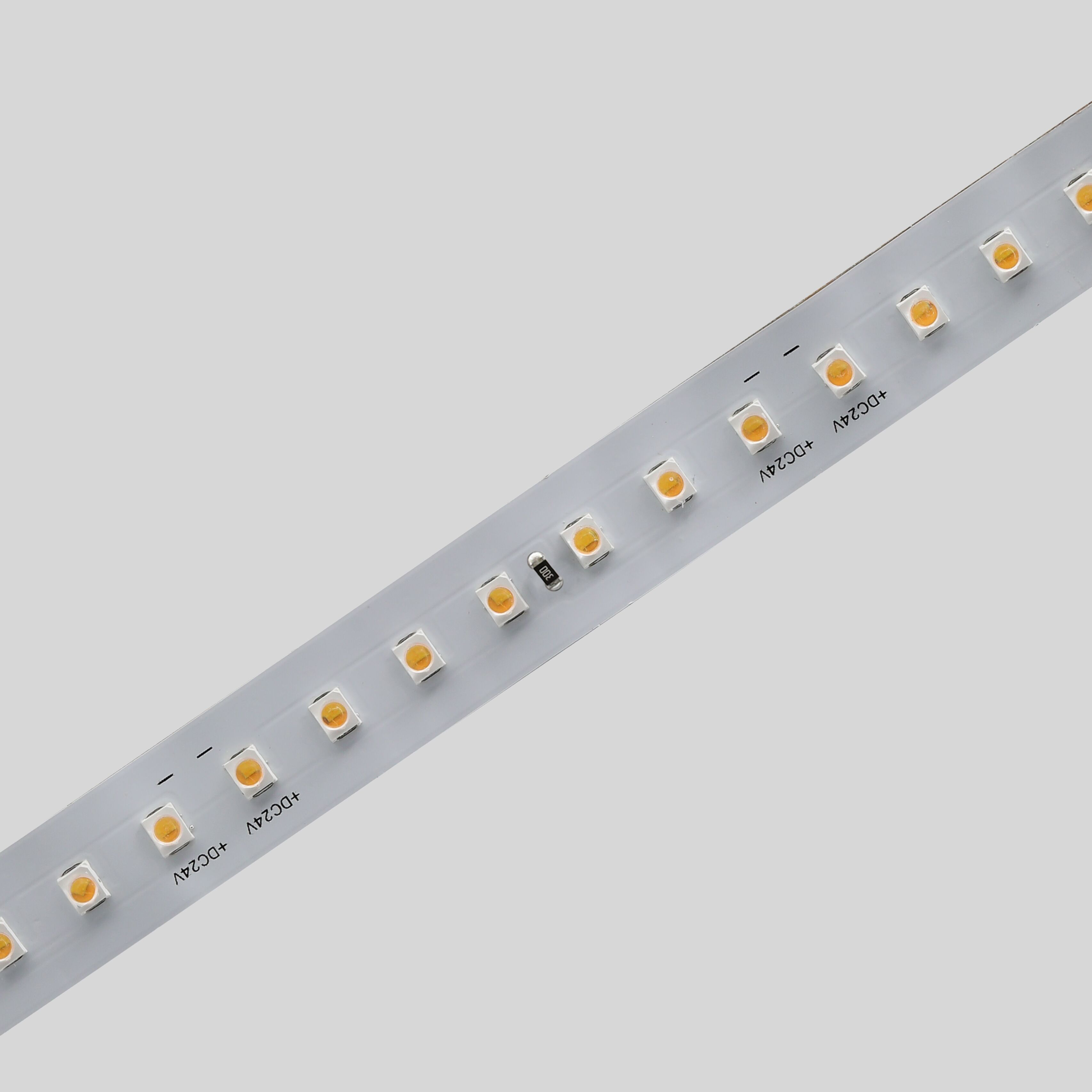 Mini Wall Washer 23° / 43° - 19.2W/M, 2110LM, 140LEDs/M, 24V 2835 LED Strip